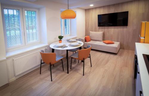 Bezigrad District Apartment | Vila Marija Orange