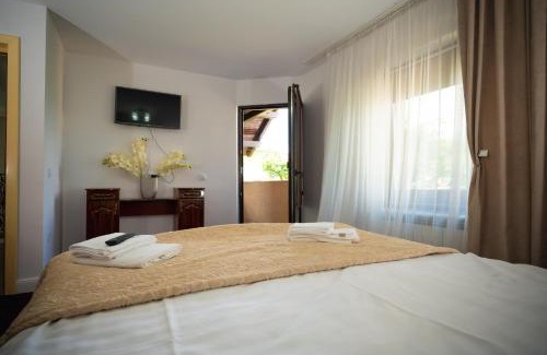 Humulesti Villa | Vila Medana
