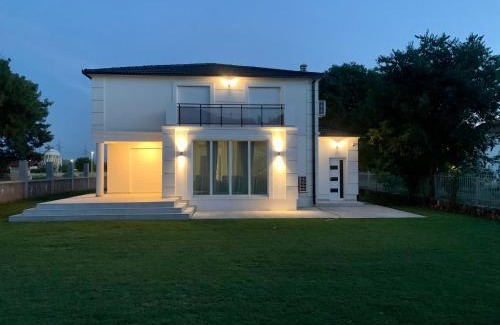 Podgorica Villa | Vila Mikeli