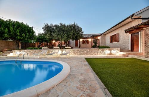Lisicici Villa | Vila Nela