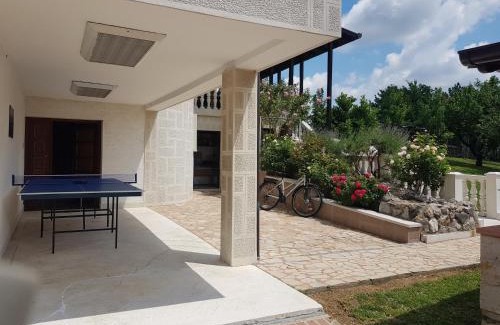 Belgrade Villa | VILA PEKEČ