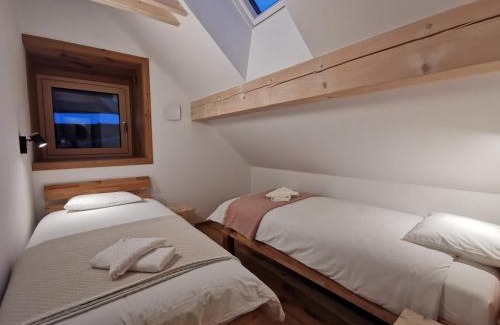Bohinjska Bistrica Apartment | Vila Perunika