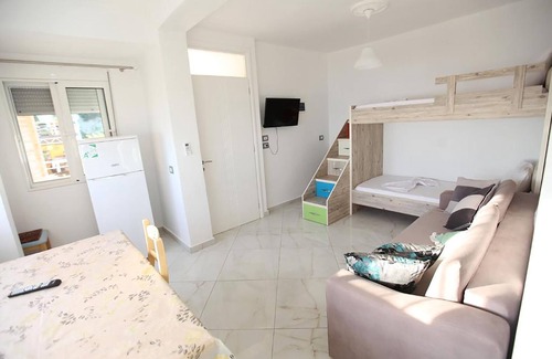 Piqeras House | Vila Riza Veliu