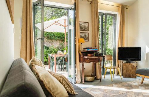 Sintra Ski Chalet | Vila Santa Maria - Cosy Guest House