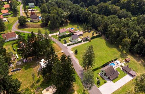Brestovac Ski Chalet | Vila Sara