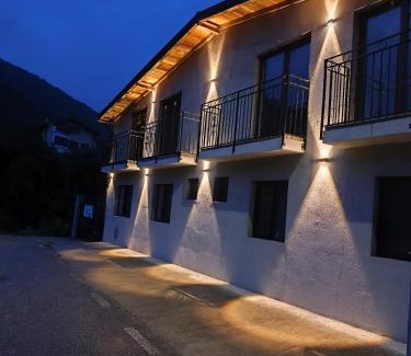 Dubova Villa | Vila Smeu