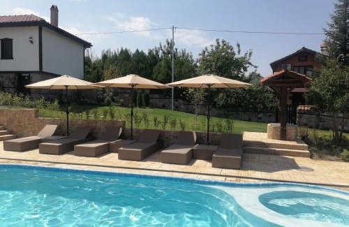 Mineralni Bani House | Vila Toplika