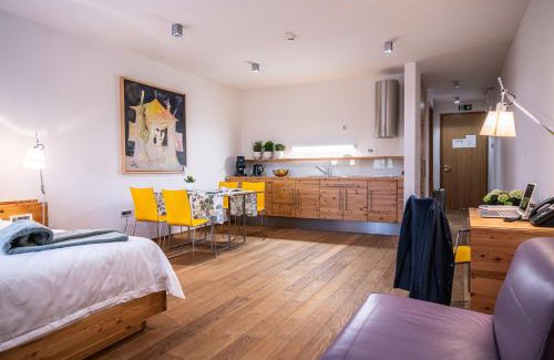 Brda Hotel | Vila Vipolže - Rooms & J. Suites