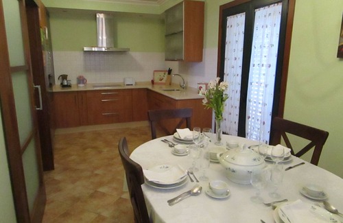 Vilaboa House | Vilaboa, Stone house in rural setting, swimming pool, wifi, well connected