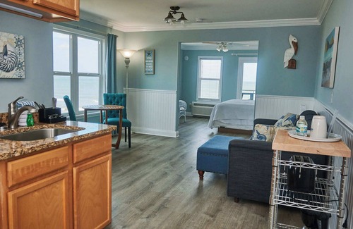 St. Augustine Hotel | Vilano Beach - Coastal Studio