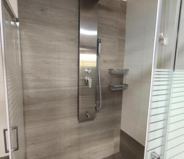 Topolia House | Vilkas Home