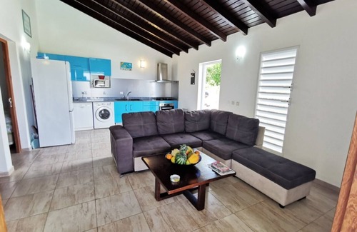 Saint-Francois Villa | Villa à St François 3 chambres piscine - G005A