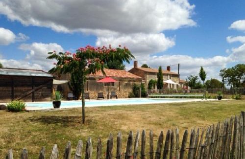 Saint-Cyr-en-Talmondais Villa | Villa élégante à Saint-Cyr-en-Talmondais avec piscine privée