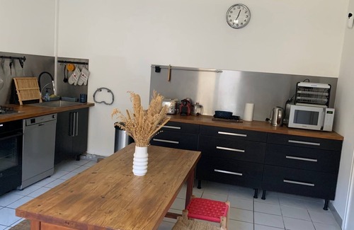 Semillac Villa | Villa '1 Chambre - 2 Voyageurs' with Private Terrace, Private Garden and Wi-Fi