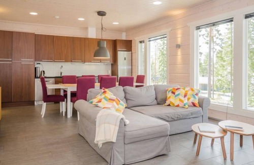 Kesaelahti House | Villa 10 eagle by Interhome