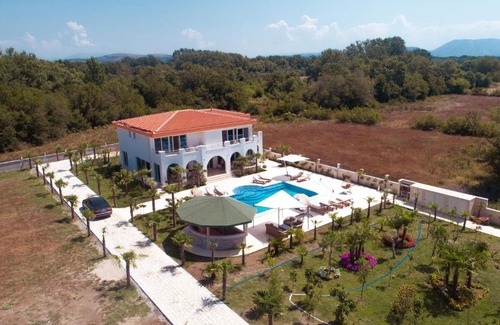 Bregvija Villa | Villa 100 Palme