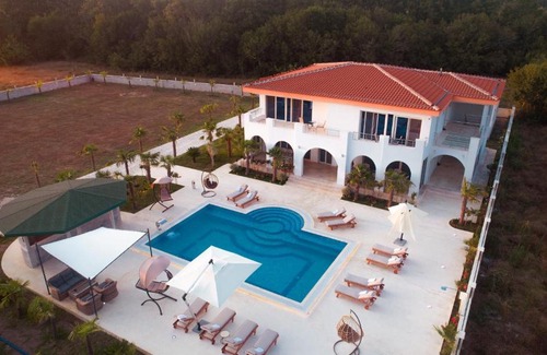 Bregvija Villa | Villa 100 Palme