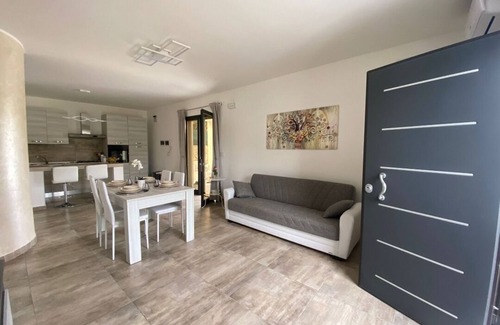 Gallina Villa | Villa 100m from the sea