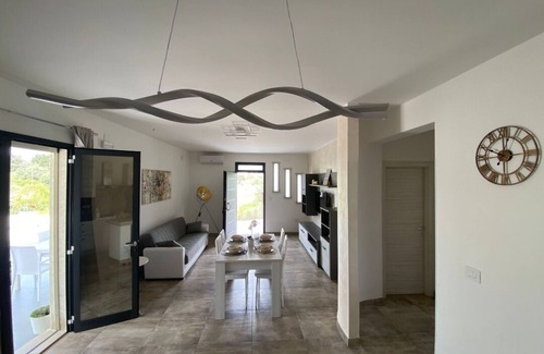 Gallina Villa | Villa 100m from the sea