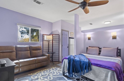 Glen Rose Villa | Villa 101, walk across street to Paluxy river