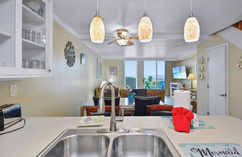 Jekyll Island Condo | Villa 131 - Almost Afloat