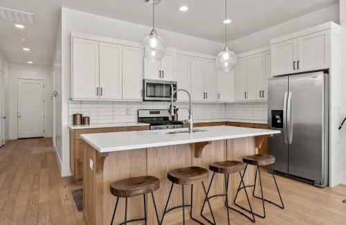 Bloomington House | Villa #15 at Bloomington Country Club Dog-Friendly townhouse