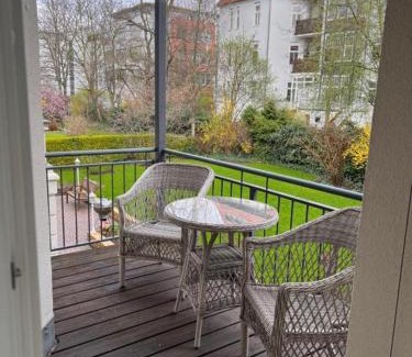 Zentrum-Nord Apartment | Villa 18 Boutique Apartment mit Gartenblick kostenfreies Parken Zoo und Zentrum fußläufig