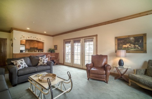 Zermatt Villa | Villa 2090 3 Bed 3 Bath Full Kitchen 3 Bedroom Villa