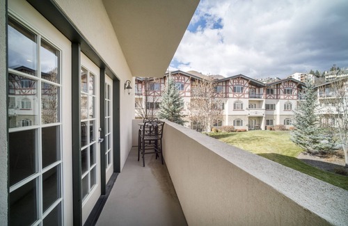 Zermatt Villa | Villa 2090 3 Bed 3 Bath Full Kitchen 3 Bedroom Villa