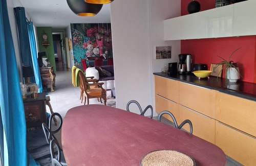 Guecelard Villa | Villa 24h du Mans