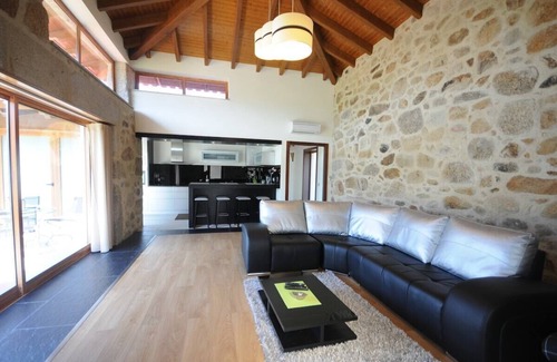 Barcelos Villa | Villa 251 Luxury Cottage w/Pool and Tennis Court