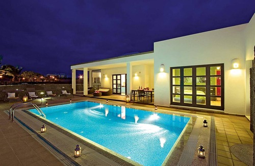 Playa Blanca Villa | Villa ∙ 3 bedrooms ∙ 6 guests