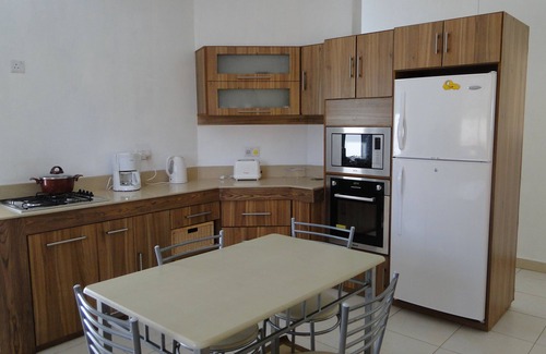 La Mivoie Villa | Villa 3 CH, sea view in Black River, private pool, 10 minutes walk from the beach