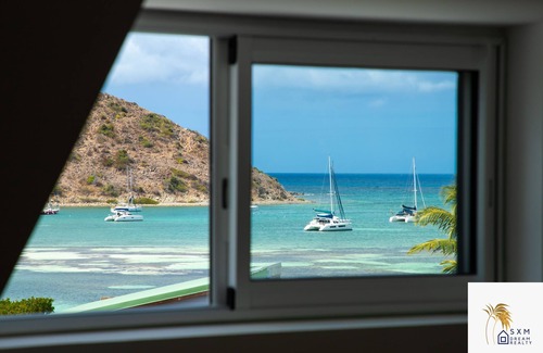 Cul de Sac Villa | VILLA 300 M2, 4 bedrooms in the baie of Cul de sac !