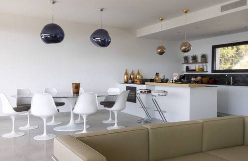 Ajaccio Villa | Villa 4 bedrooms, heated swimming pool, beach on foot, sea view