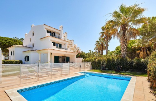 Vale do Garrao Villa | Villa 4 Bedrooms, Private pool, Tennis, Air Conditioner