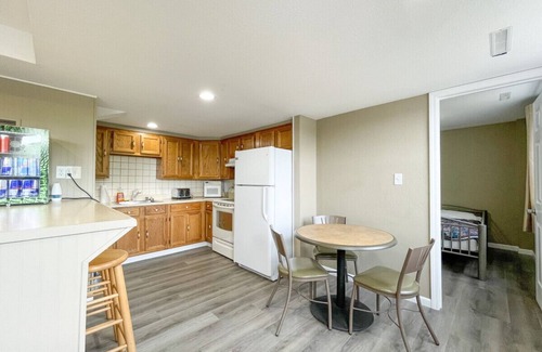 Lake Ozark Villa | Villa #4 Sleep 10 Lower Level