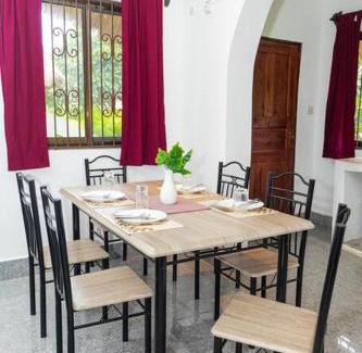 Malindi Villa | Villa 43, Malindi-Easy pool and beach access.