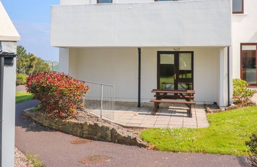 Youghal House | VILLA 44, family friendly, with a garden in Youghal, County Cork