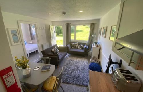 St Teath Ski Chalet | Villa 49 Lanteglos Hotel, 2 bedroom sleeps 4