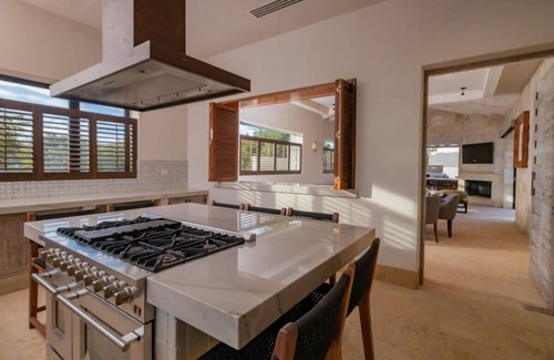 Parras de la Fuente House | Villa 4BR Pueblo Parvada