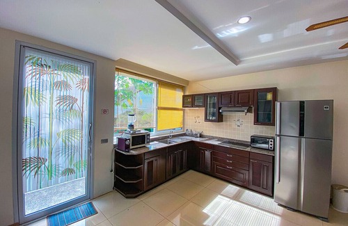 Na Chom Thian Villa | Villa 5 bedrooms, Bang Sarey