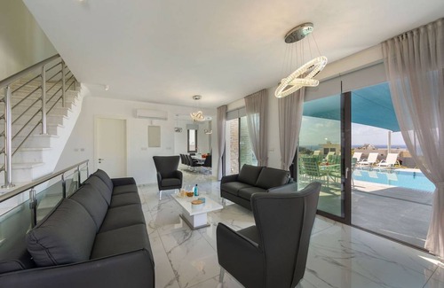 Paphos Villa | Villa ∙ 5 bedrooms ∙ 10 guests