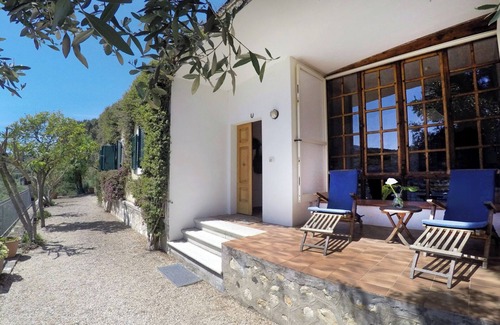 Mola Villa | VILLA 50 meters from sea, private garden, parking, air conditioning, 5G internet