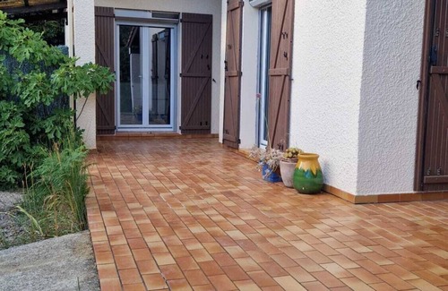 Aiguelongue Villa | VILLA 515 WITH SWIMMING POOL. CLOSE TO MONTPELLIER CENTER AND BEACHES.
