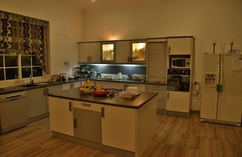 Battaramulla Hotel | Villa 53