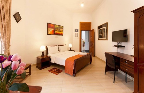 Battaramulla Hotel | Villa 53