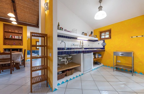 Muravera Villa | Villa 6 sleeps 80 metres from sandy beach + private pool, WIFI and AC