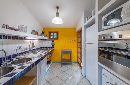Muravera Villa | Villa 6 sleeps 80 metres from sandy beach + private pool, WIFI and AC