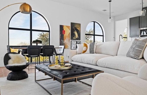 Spicewood Villa | Villa 7: 3-Bedroom|Firepit|Pool|Hot tub|Cornhole